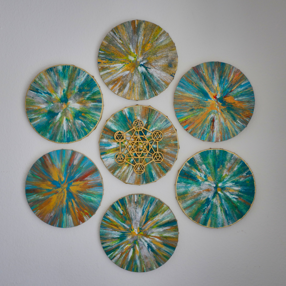 Komposition aus 7 runden 20cm Bildern